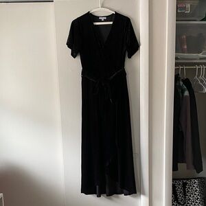 Baltic Born Black Faux Wrap Velvet Nadine Dress Size Medium